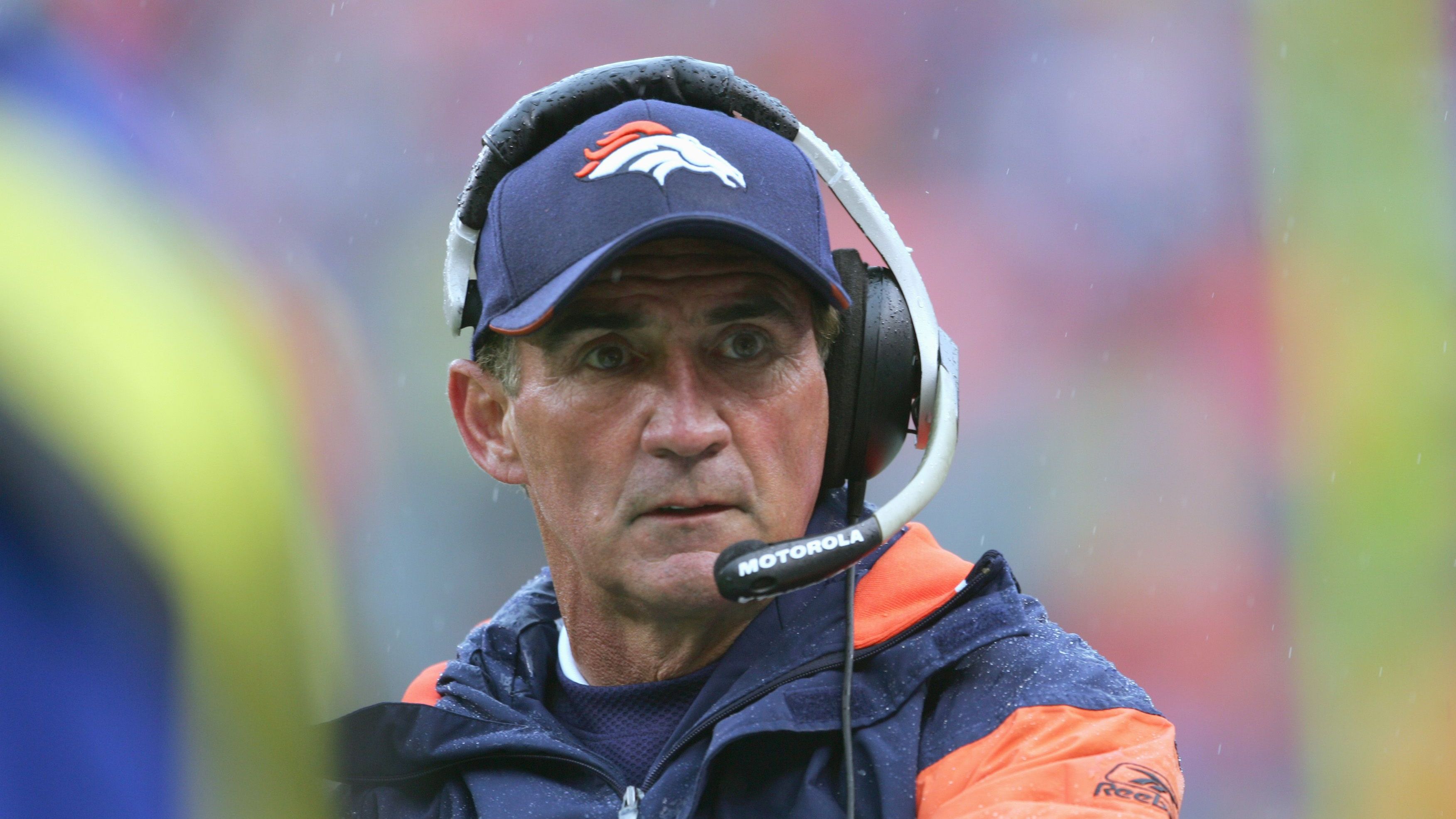 <strong>Denver Broncos: Mike Shanahan - 14 Jahre</strong><br>Amtszeit: 1995-2008 <br>Spiele als Head Coach: 237