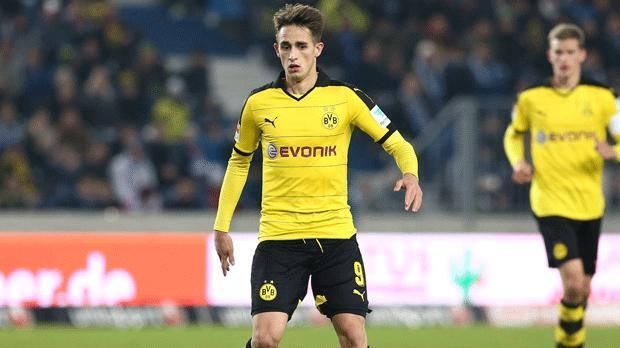 
                <strong>Adnan-Januzaj</strong><br>
                Adnan Januzaj - Auswechselbank: Adnan Januzaj gilt als eines der größten Talente Belgiens. Damit er mehr Spielpraxis sammeln kann, wurde Januzaj Anfang der Saison von Manchster United an Borussia Dortmund verliehen.
              