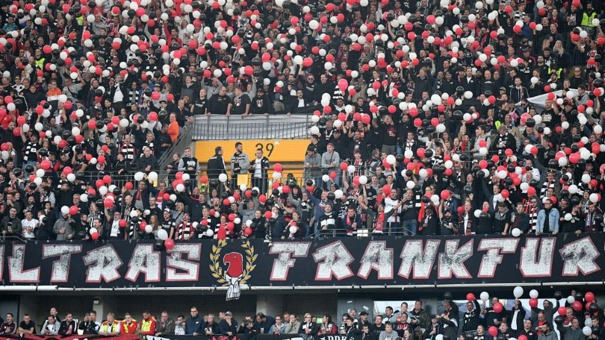 Von EL-Auswärtsspielen ausgeschlossen: Die SGE-Fans