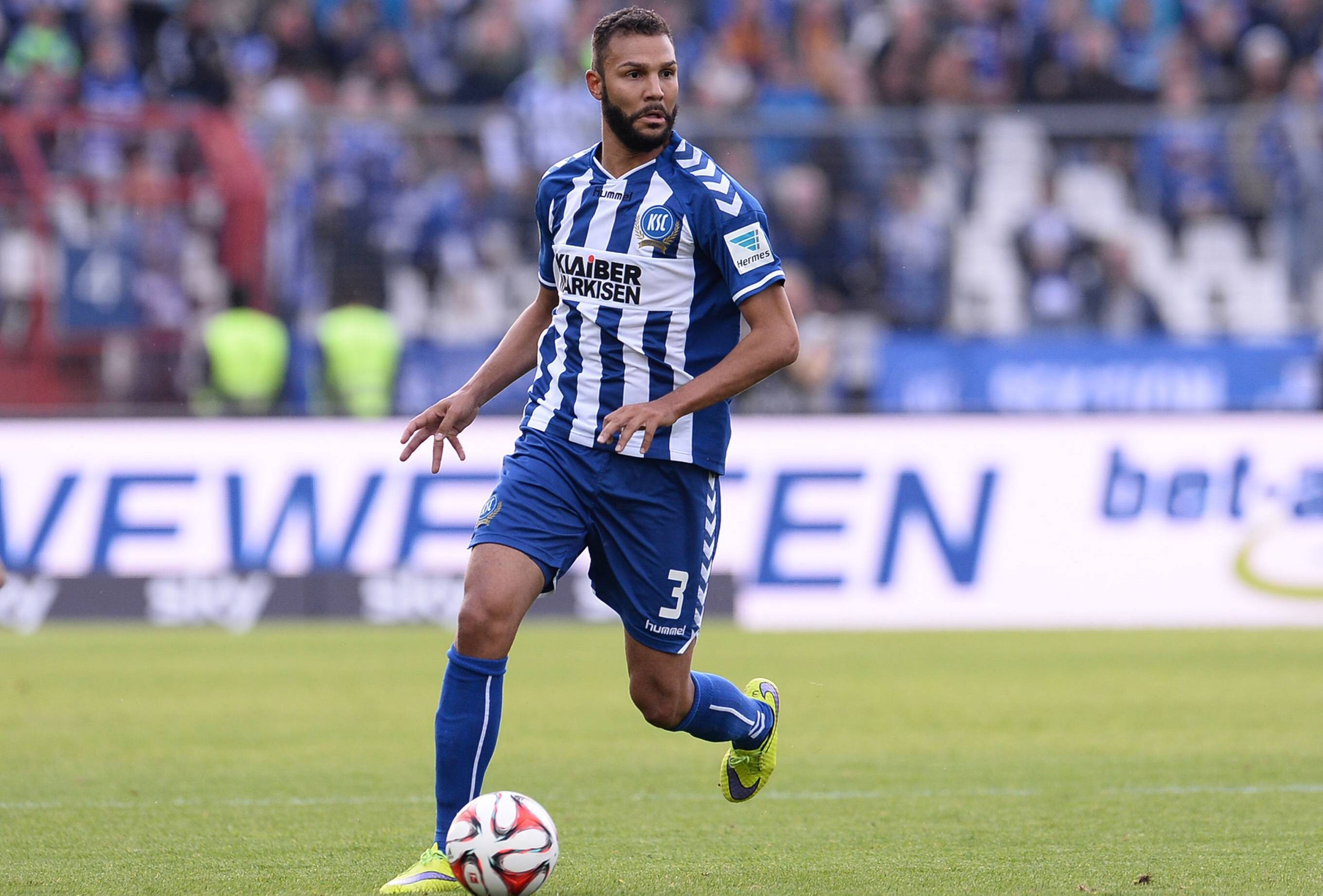 
                <strong>In der Bundesliga aktiv: Daniel Gordon (Jamaika)</strong><br>
                Der nächste deutsche Zweitligist bei der Copa America: Daniel Gordon. Zwar sitzt der Innenverteidiger bei den Jamaikanern oftmals nur auf der Bank, aber beim Karlsruher SC gehört der Hüne zum Stammpersonal.
              