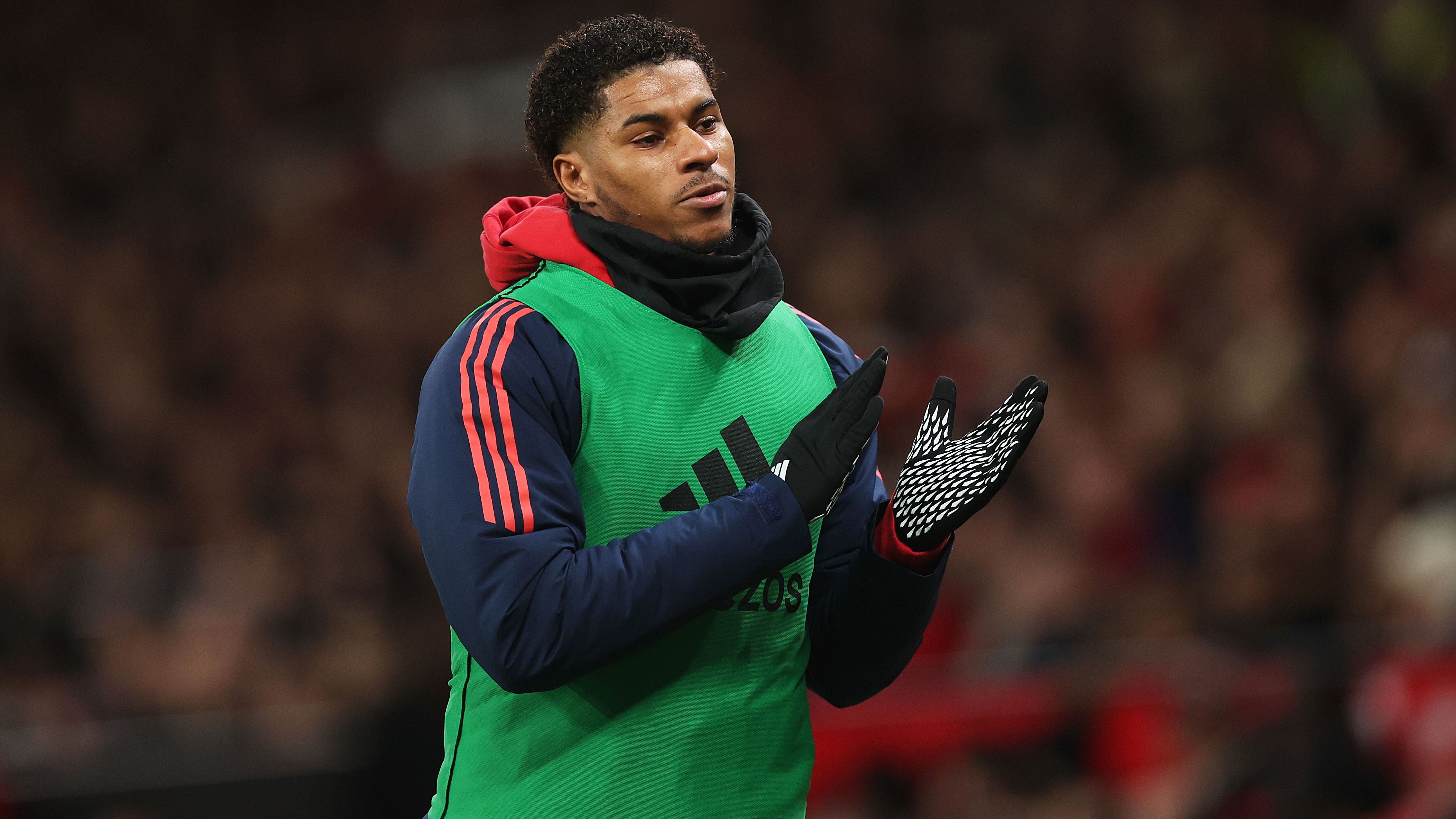 <strong>Marcus Rashford (Manchester United)</strong><br>Nachdem zuletzt über angebliches Interesse von Borussia Dortmund an Marcus Rashford berichtet wurde, könnte der Engländer nun aber wohl in Italien statt im Signal-Iduna-Park landen. Laut "The Athletic" sollen die Berater des Stars von Manchester United zuletzt Gespräche mit den Verantwortlichen des interessierten AC Mailand geführt haben. Eine ...