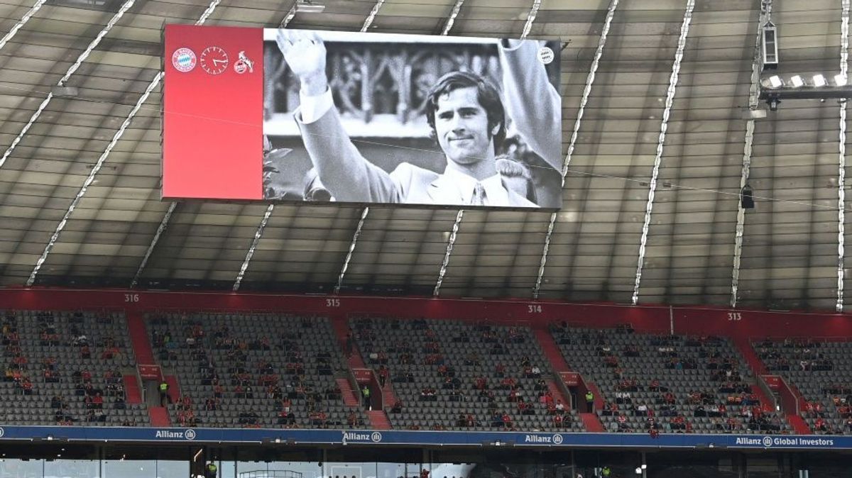 FC Bayern München gedenkt verstorbenem Gerd Müller