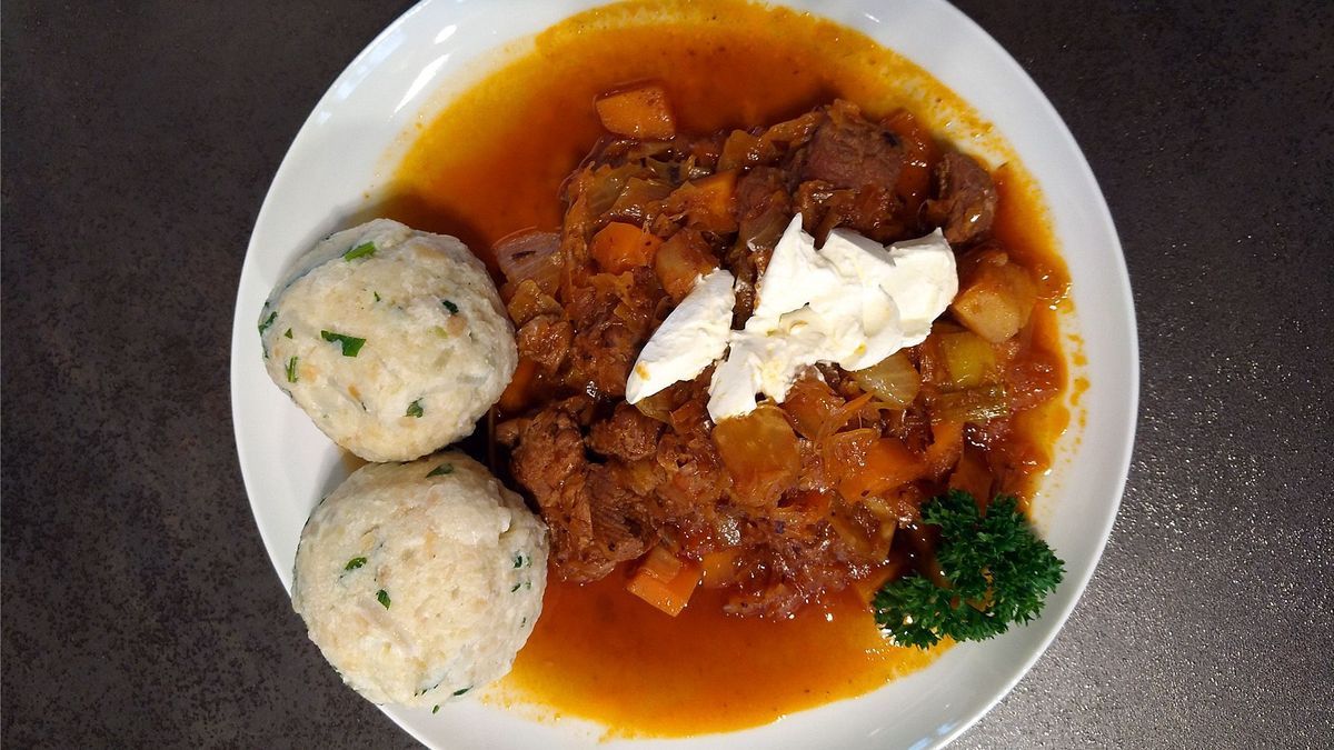 ALt Rezept Szegediner Gulasch