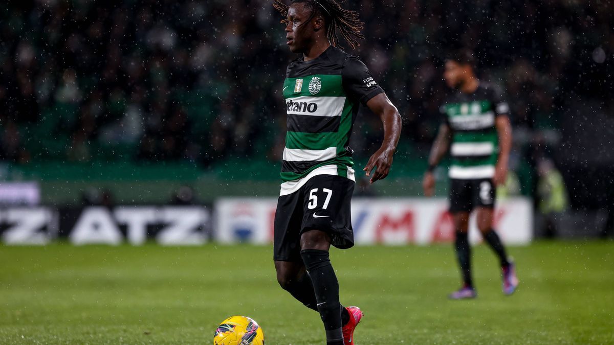 Geovany Quenda forward of Sporting CP during the Liga Portugal Betclic match between Sporting CP and FC Famalicaol at Estaadio Jose de Alvalade on March 15, 2025 in Lisbon, Portugal. Liga Portugal ...