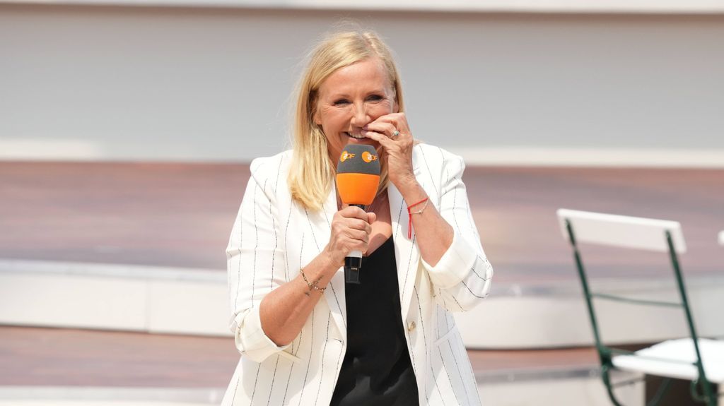 "ZDF-Fernsehgarten": Was hatte es mit den 180er-Schildern auf sich?