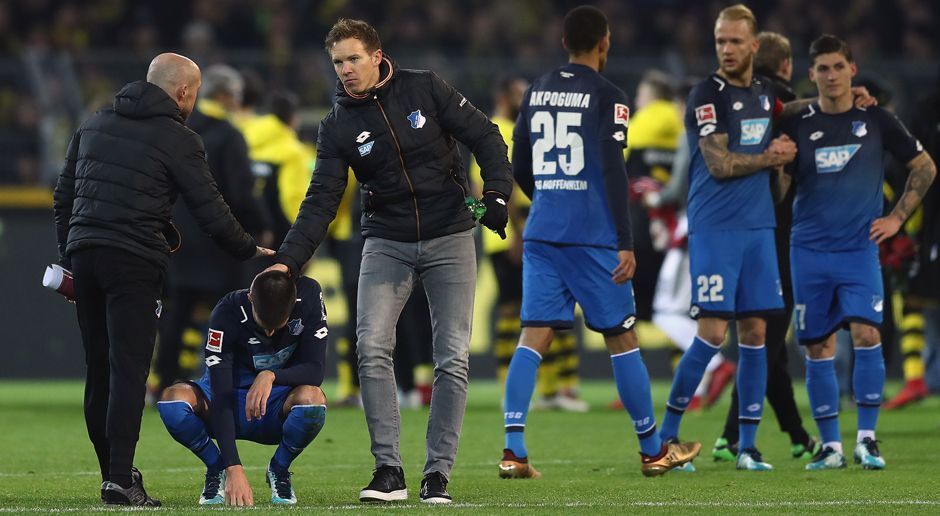 
                <strong>1899 "meisterlich" im Verspielen von Führungen</strong><br>
                Die Hoffenheimer lagen zuletzt am 17. Spieltag bei Borussia Dortmund mit 1:0 in Führung, mussten aber am Ende noch eine Niederlage hinnehmen - nicht zum ersten Mal in der laufenden Saison. So verspielte das Team von Coach Julian Nagelsmann im Laufe der Hinrunde insgesamt 15 Punkte nach eigenen Führungen und ist Bundesliga-Spitzenreiter in dieser doch sehr unrühmlichen Statistik. (Quelle: OptaFranz)
              