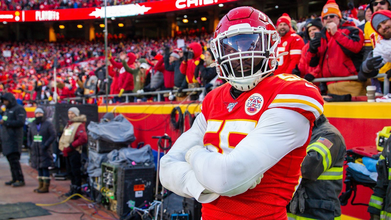 
                <strong>Platz 8: Frank Clark (Kansas City Chiefs)</strong><br>
                Position: Defensive End -Cap Hit: 25,8 Millionen Dollar -Vertragsjahr: 3 von 5 -Base Salary: 18,5 Mio. Dollar -Signing Bonus: 5,2 Mio. Dollar -Bonus durch Umstrukturierung: 1,6 Mio. Dollar -Workout Bonus: 500.000 Dollar
              