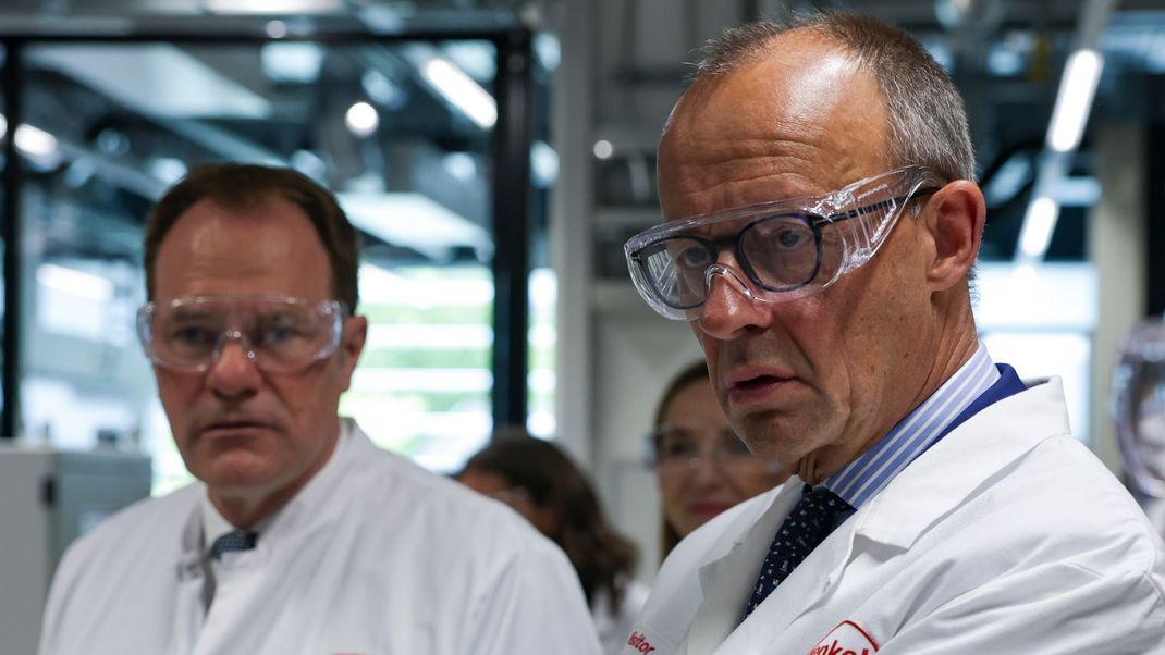 Bundeskanzler Friedrich Merz möchte nach der Kommunalwahl in Nordrhein-Westfalen Konsequenzen ziehen.
