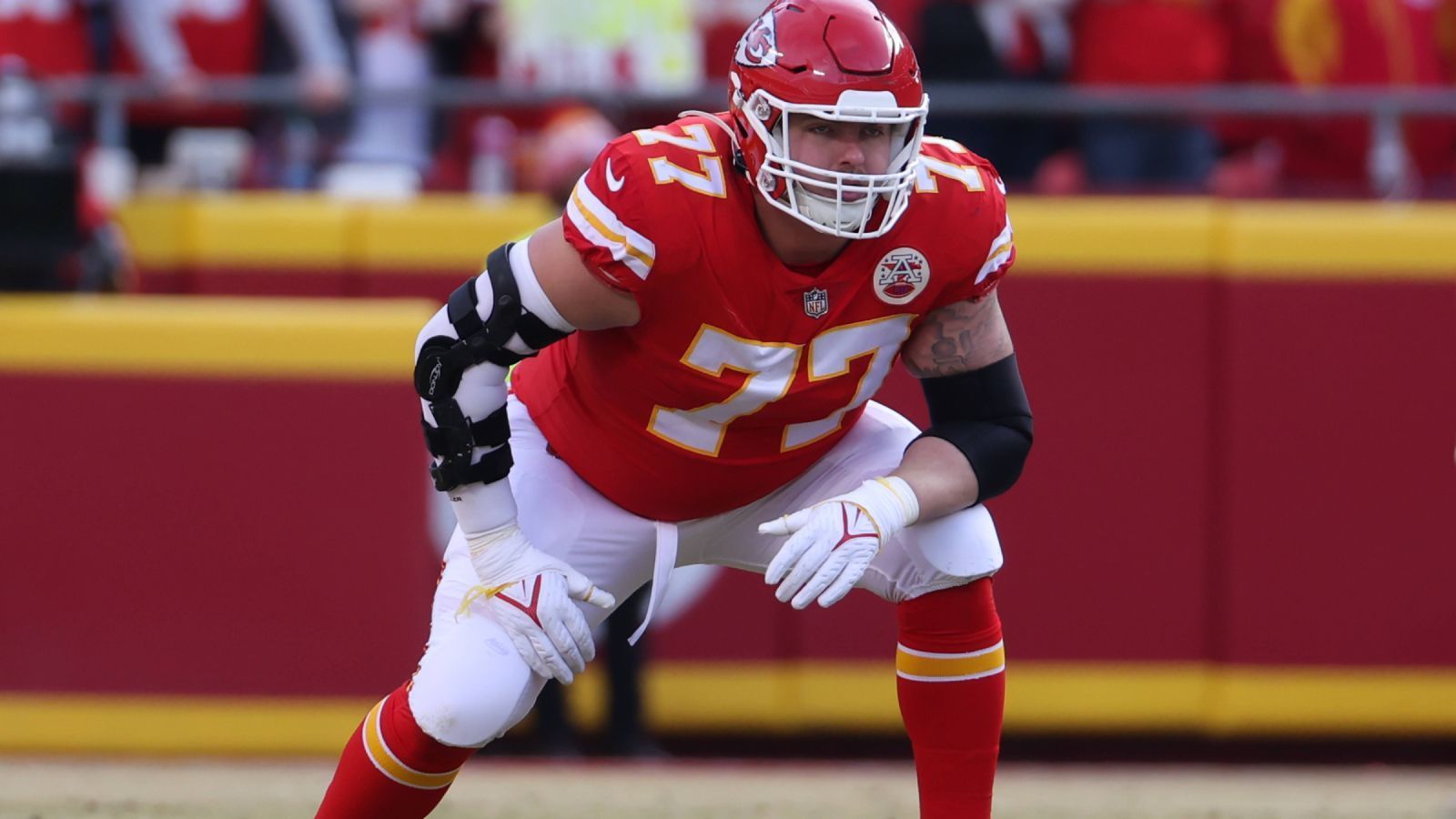 
                <strong>OT Andrew Wylie (Washington Commanders)</strong><br>
                Die Washington Commanders arbeiten weiter an ihrer Offense für ihren jungen Quarterback Sam Howell. Mit Guard Andrew Wylie sicherten sich die Commanders die Dienste eines hervorragenden Guards, der bei den Kansas City Chiefs in 2022 eine starke Saison spielte. Für acht Millionen pro Jahr in einem Dreijahresvertrag haben die Commanders viel richtig gemacht. ran Note: 1
              