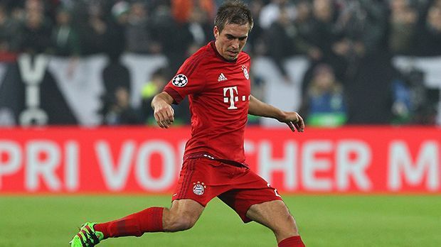 
                <strong>Philipp Lahm (FC Bayern München)</strong><br>
                Philipp Lahm (FC Bayern München): Versuchte sich anfangs auf rechts im Doppel mit Robben durchzukombinieren. Scheiterte oft. Konzentrierte sich wegen der schnellen Dortmunder Stürmer stärker auf die Defensive und seine Position als Rechtsverteidiger als in den letzten Spielen. Machte das aber fehlerlos. ran-Note: 3
              