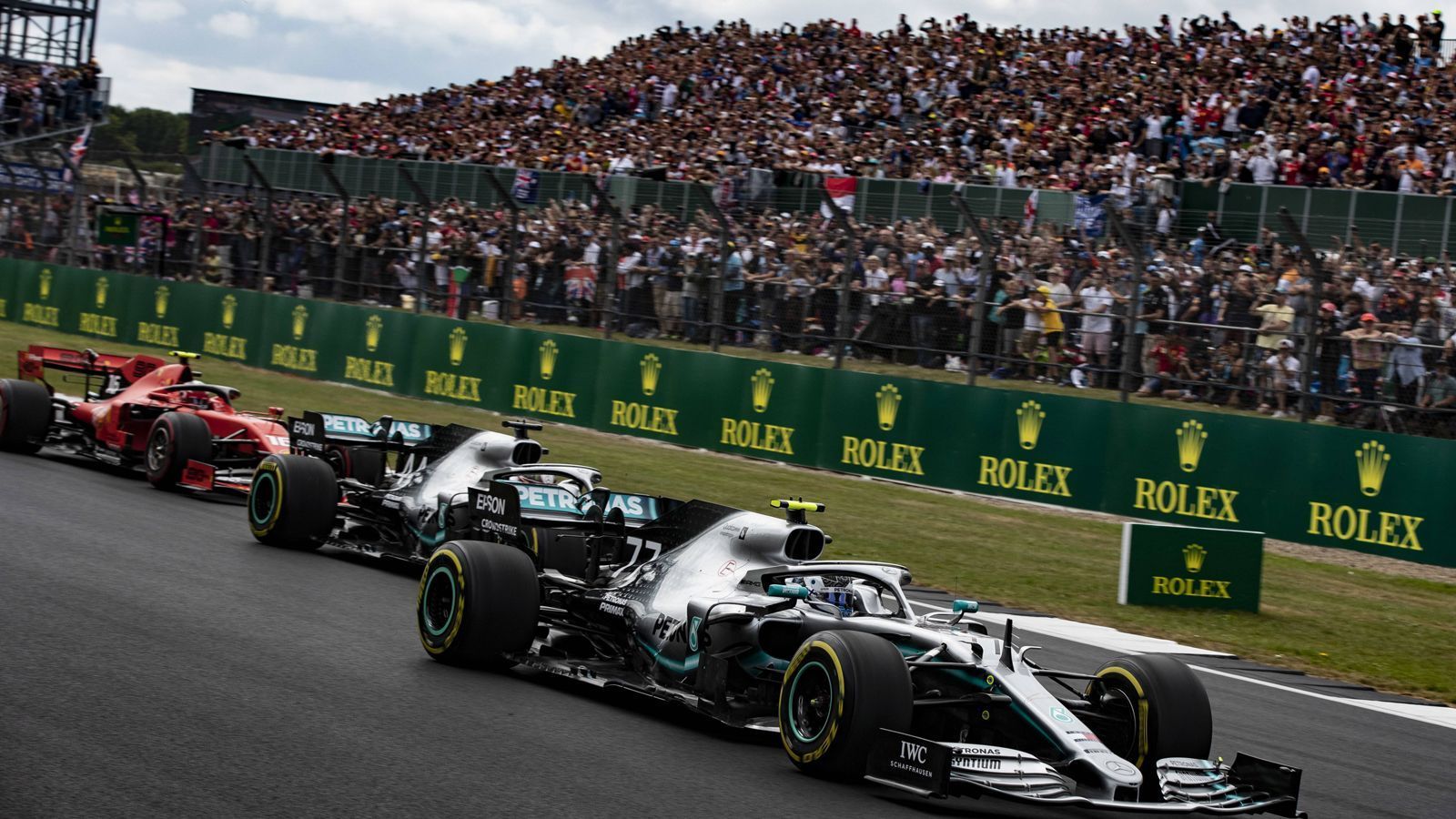 
                <strong>4. Rennen Silverstone: Grand Prix von Großbritannien</strong><br>
                Ort: SilverstoneDatum: 2. August 2020Sieger: Lewis Hamilton
              