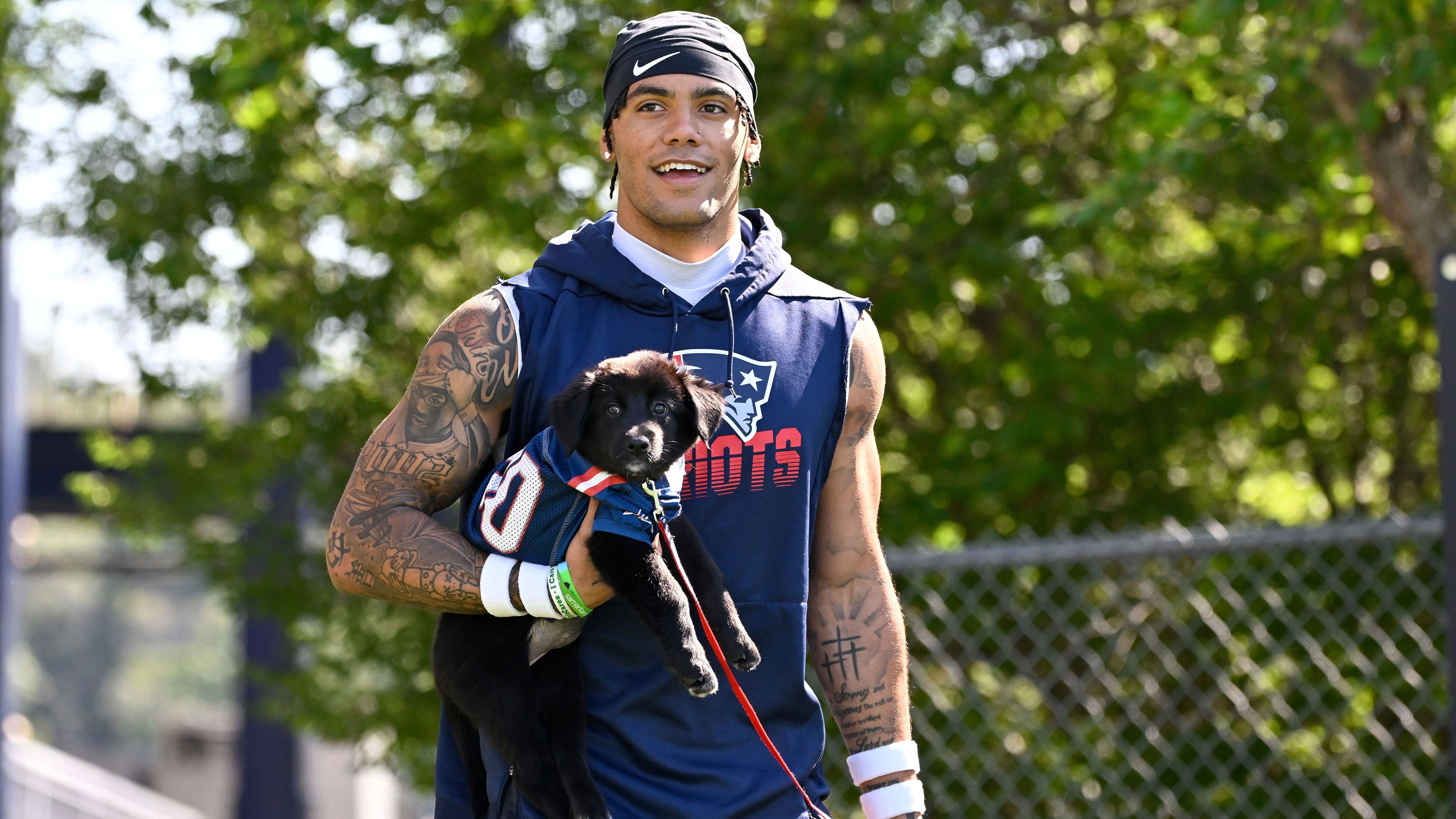 <strong>Platz 6:&nbsp;Christian Gonzalez</strong><br>- Team: New England Patriots<br>- Ranking 2024: Honorable mention