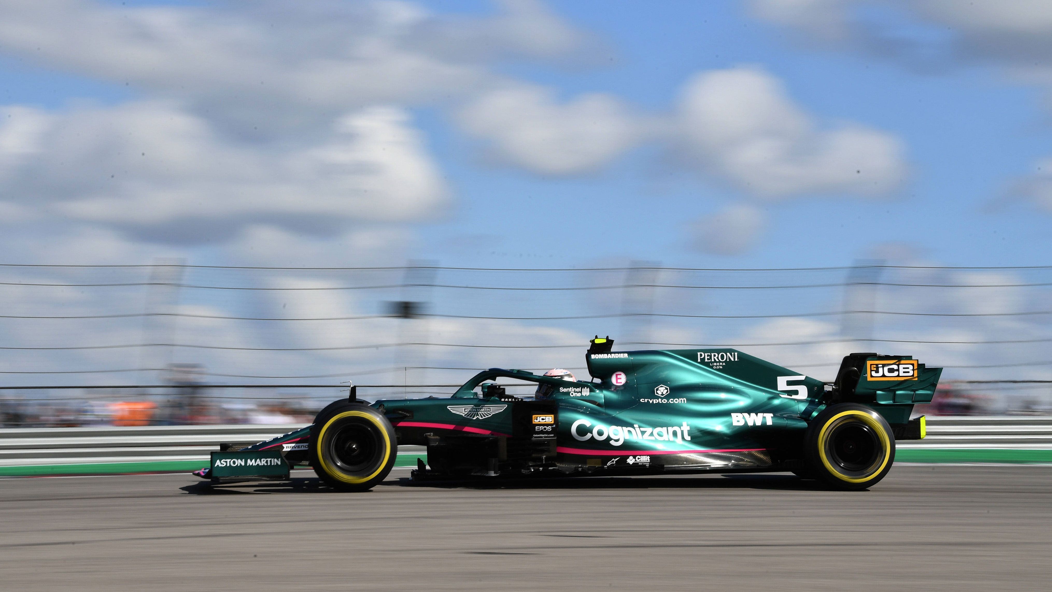 
                <strong>1. Sebastian Vettel</strong><br>
                &#x2022; Team: Aston Martin -<br>&#x2022; Überholmanöver: 132 - <br>&#x2022; WM-Gesamtwertung: 43 Punkte, Platz 12<br>
              