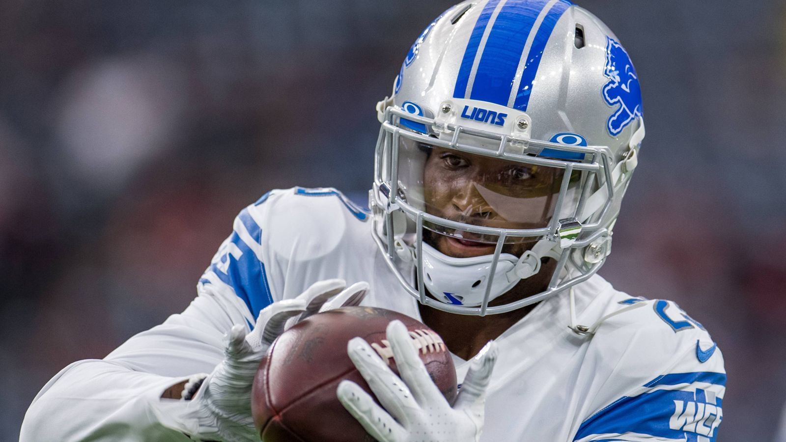 
                <strong>Darius Slay zu den Buffalo Bills</strong><br>
                Der Cornerback steht vor dem Absprung bei den Detroit Lions. Mehrere Teams sollen an dem Zweitrunden-Pick von 2013 interessiert sein. Den Zuschlag erhalten am Ende die Bills, die so eine Schwachstelle in ihrer Defense schließen können.
              