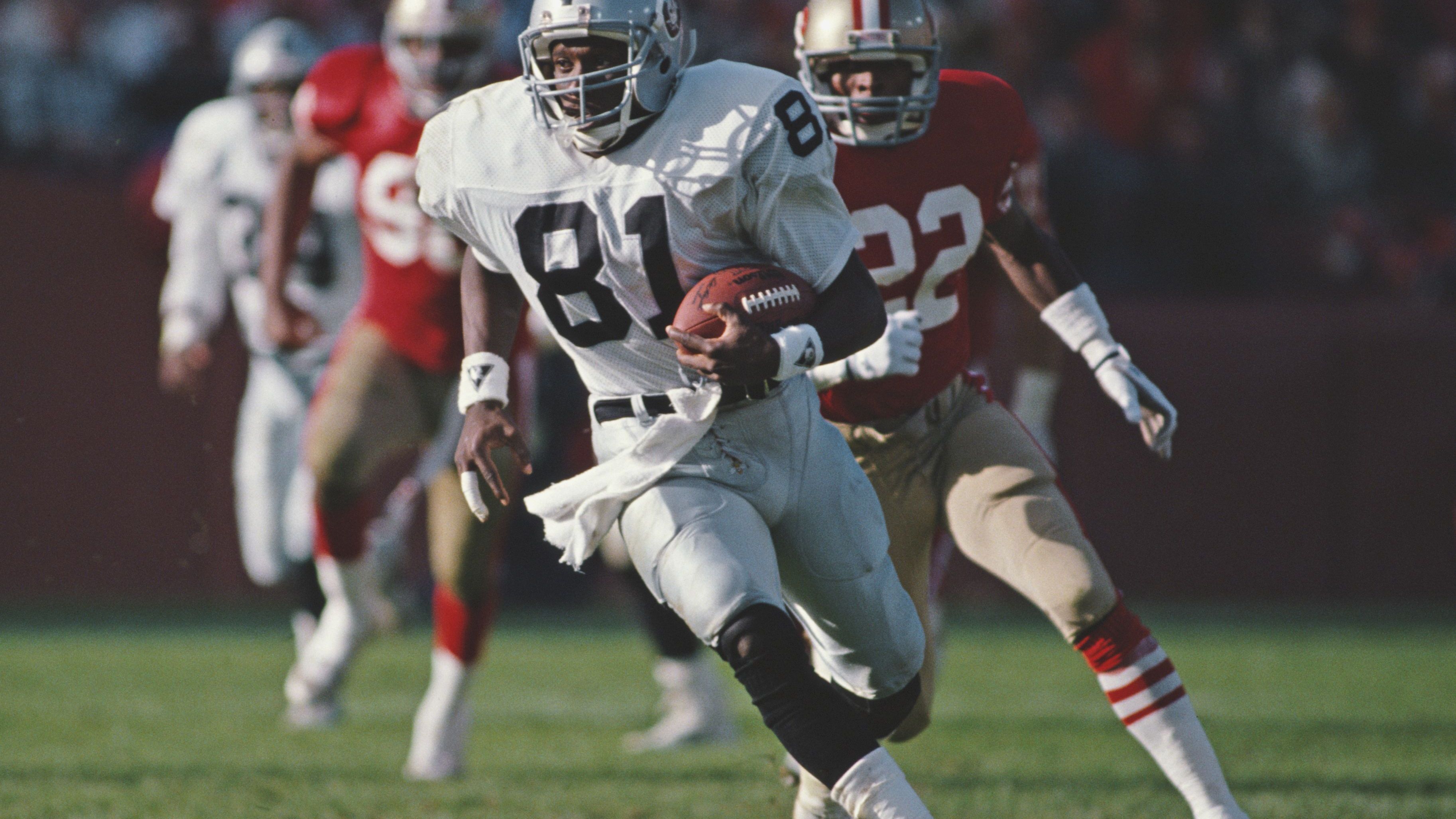 <strong>Platz 7: Tim Brown (1988 bis 2004)</strong><br>14.934 Receiving Yards
