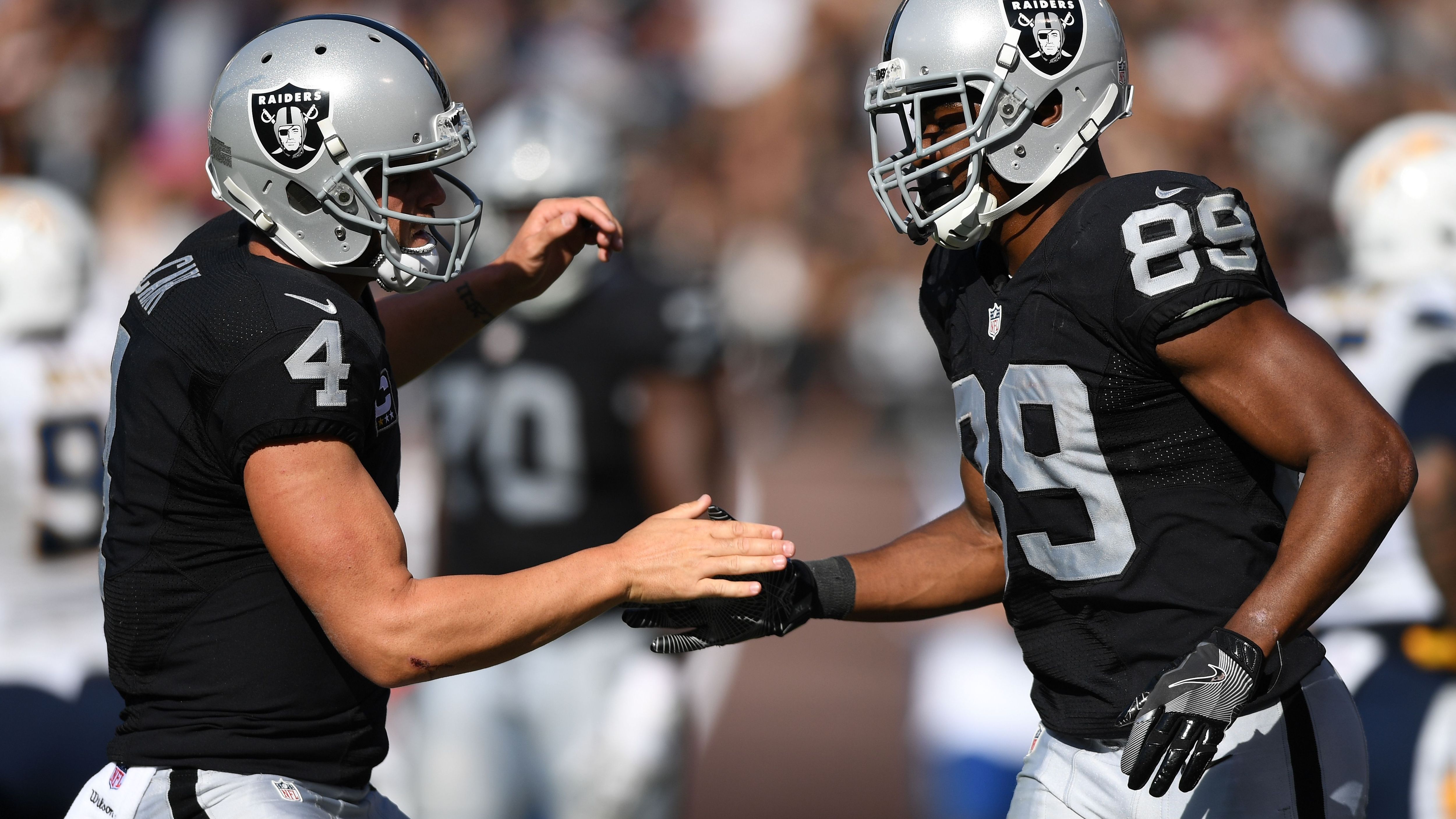 <strong>Platz 14 (geteilt): Las Vegas Raiders - 6</strong><br>Derek Carr (2014) - 4 Pro Bowls<br>Amari Cooper (2015) - 3 Pro Bowls<br>Maxx Crosby (2019) - 3 Pro Bowls<br>Khalil Mack (2014) - 3 Pro Bowls<br>Josh Jacobs (2019) - 2 Pro Bowls<br>Hunter Renfrow (2019) - 1 Pro Bowl