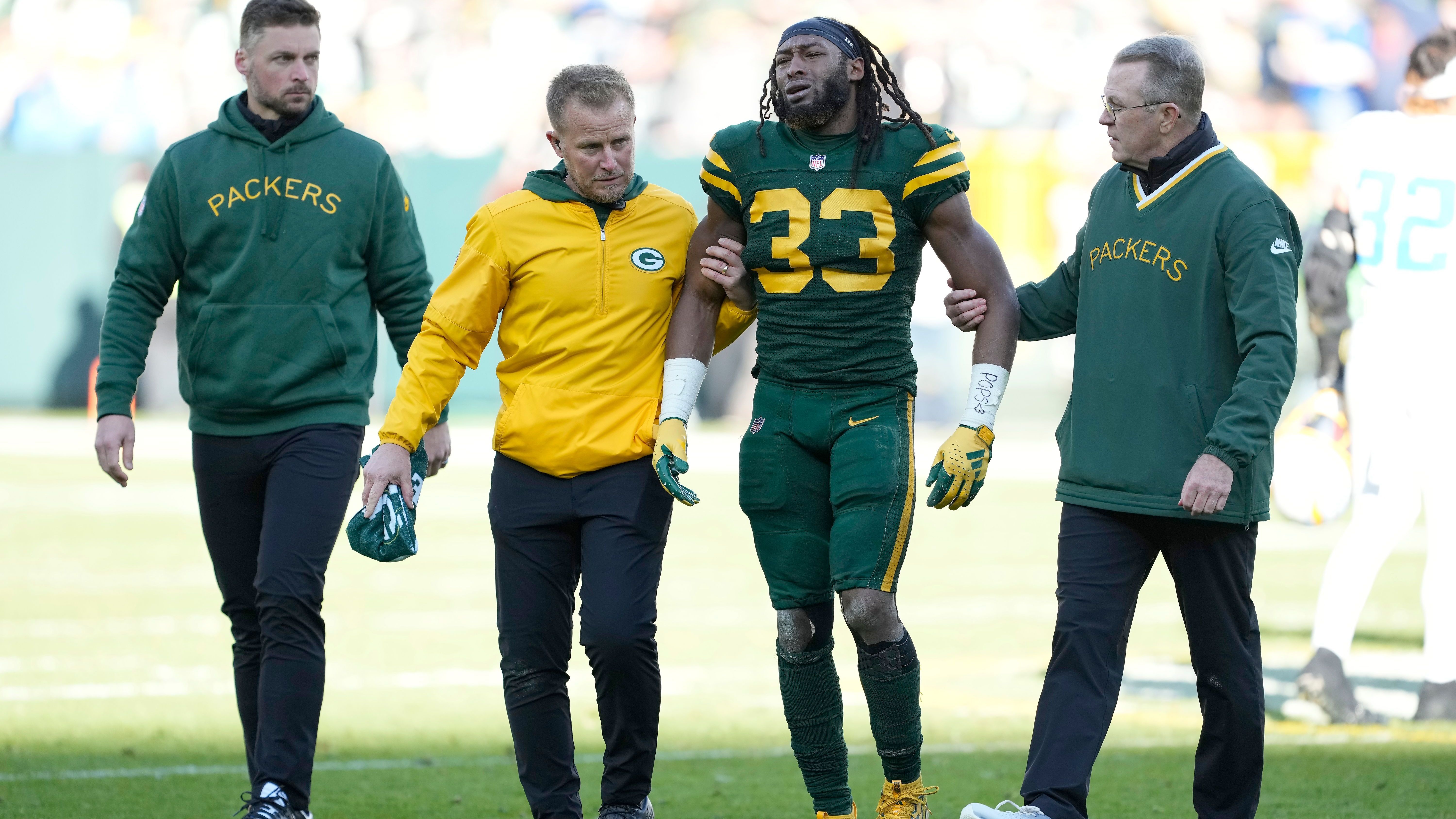 <strong>Aaron Jones (Green Bay Packers)</strong><br>Wegen einer Innenbanddehnung aus dem Spiel gegen die LA Chargers fehlte Aaron Jones den Green Bay Packers auch gegen die Kansas City Chiefs. Bereits zu Saisonbeginn musste der Running Back wegen einer Oberschenkelverletzung für drei Spiele zuschauen.