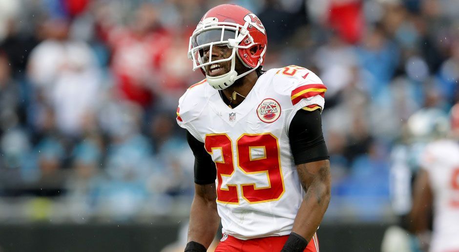 
                <strong>Safety: Eric Berry (Kansas City Chiefs)</strong><br>
                Safety: Eric Berry (Kansas City Chiefs)
              