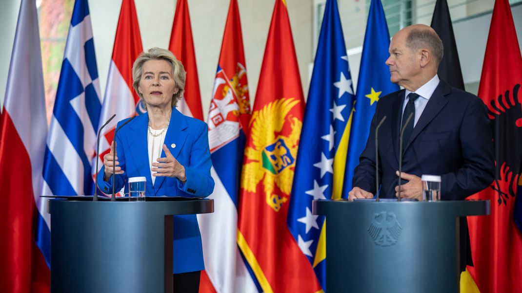 Olaf Scholz und Ursula von der Leyen im Kanzleramt.