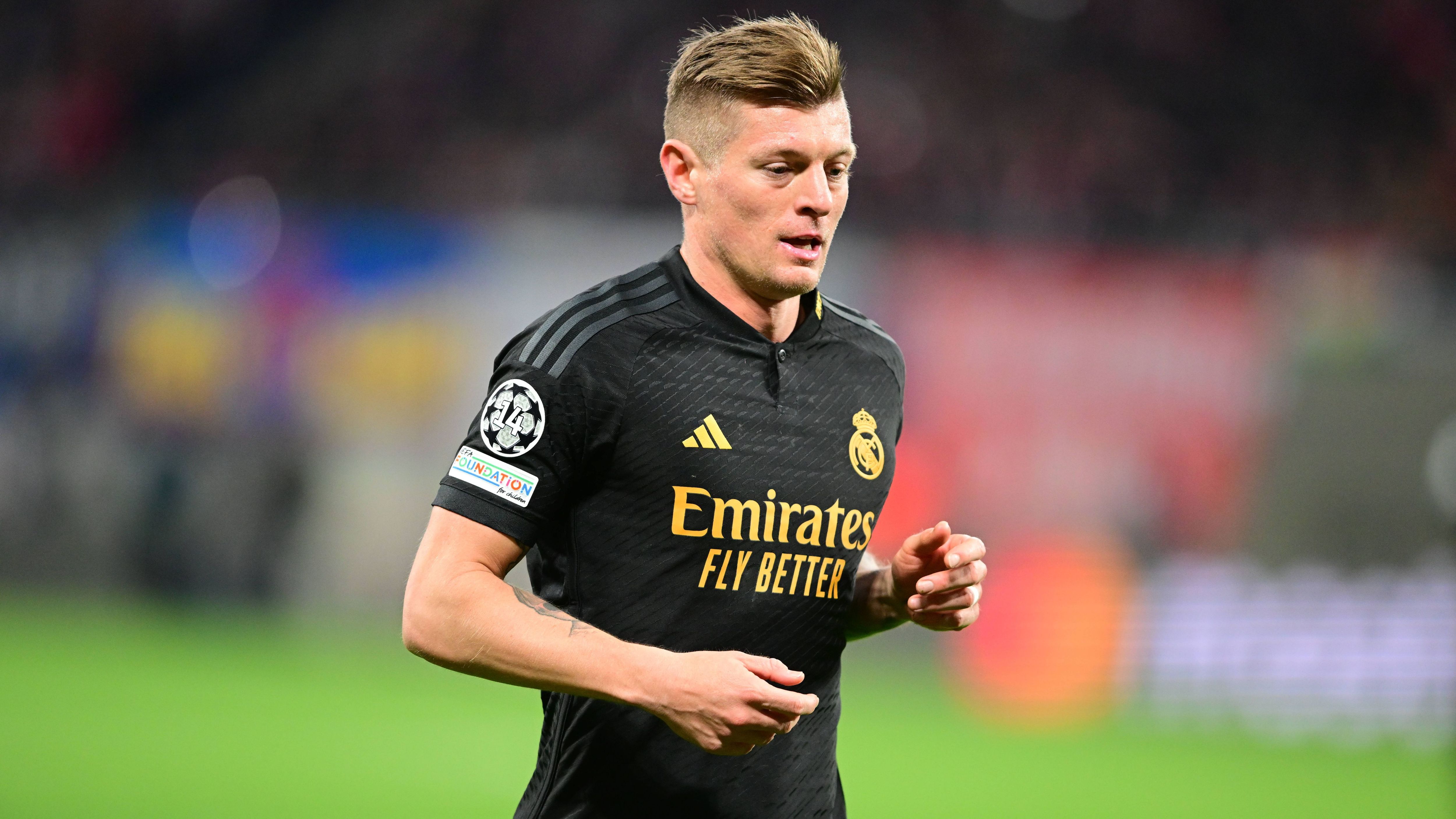 <strong>Auch Kroos hätte Treffer zählen lassen</strong><br>Sogar Toni Kroos gibt nach dem Spiel zu, dass der Treffer hätte zählen müssen, macht deutlich: "Der Torwart erreicht niemals den Ball, von daher: Das war ein Tor, hätte man geben müssen."