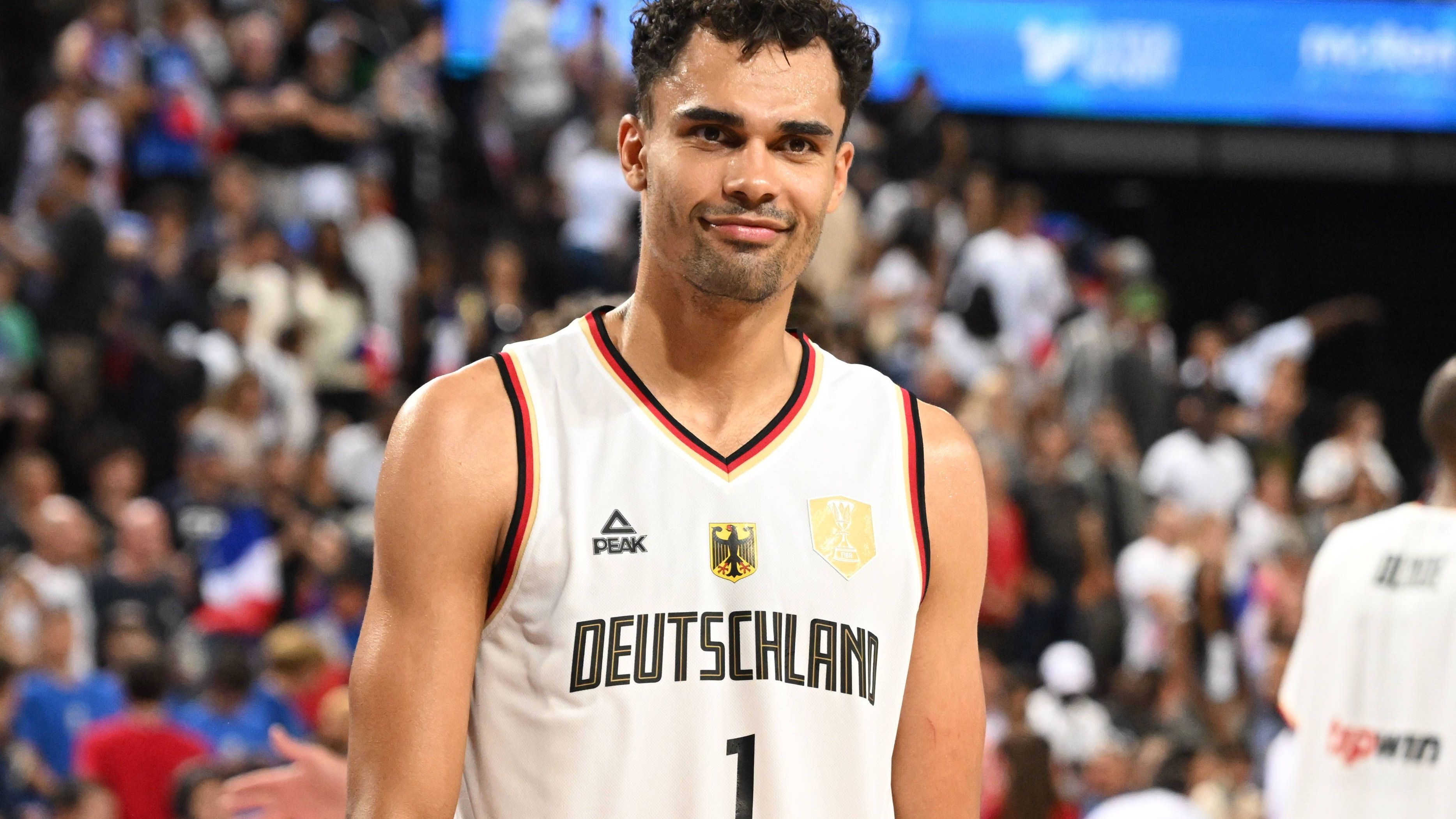 <strong>Oscar Da Silva (Power Forward, Bayern München)</strong><br>Der 25-Jährige ist ein Spätstarter. Erst im August 2023 bestritt da Silva sein erstes Länderspiel für die deutsche A-Nationalmannschaft. Er spielte zuletzt zwei Jahre für den FC Barcelona.&nbsp;