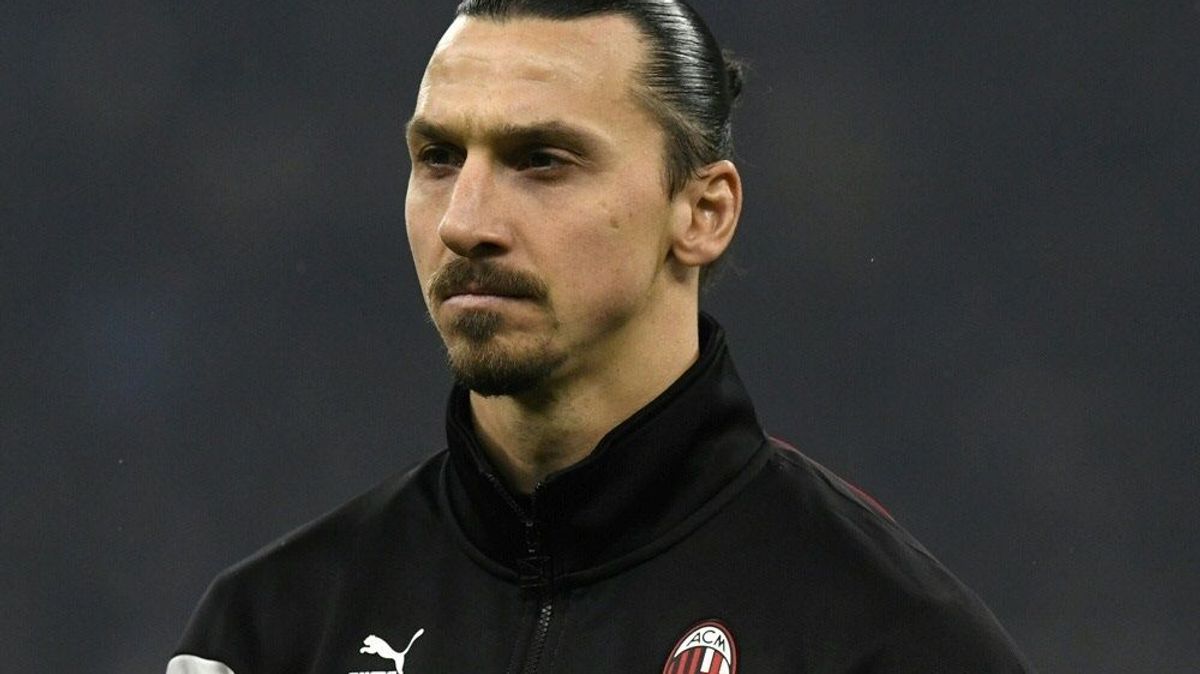 Starstürmer Zlatan Ibrahimovic droht Pause