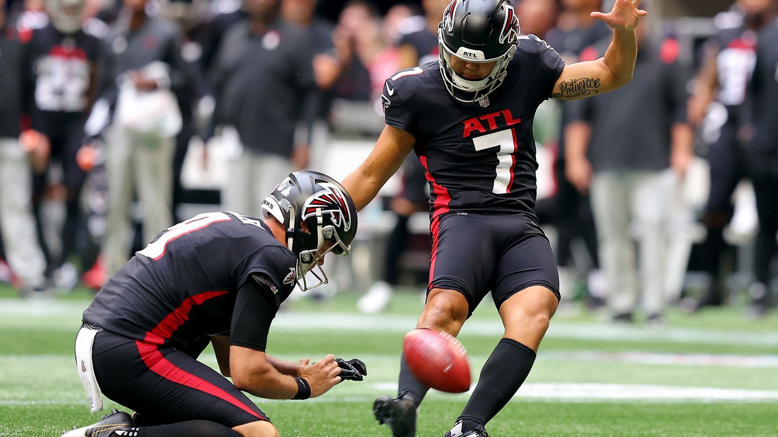 
                <strong>Younghoe Koo (Atlanta Falcons)</strong><br>
                7/7 Field Goals -10/10 Extrapunkte -
              