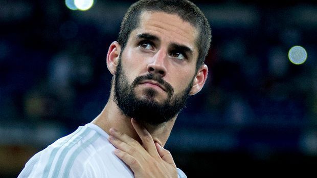 
                <strong>Isco</strong><br>
                Noch ein Spanier im linken Mittelfeld. "Isco ist ein sehr guter und junger Spieler", sagt Cazorla über seinen Nationalelf-Kollegen von Real Madrid.
              