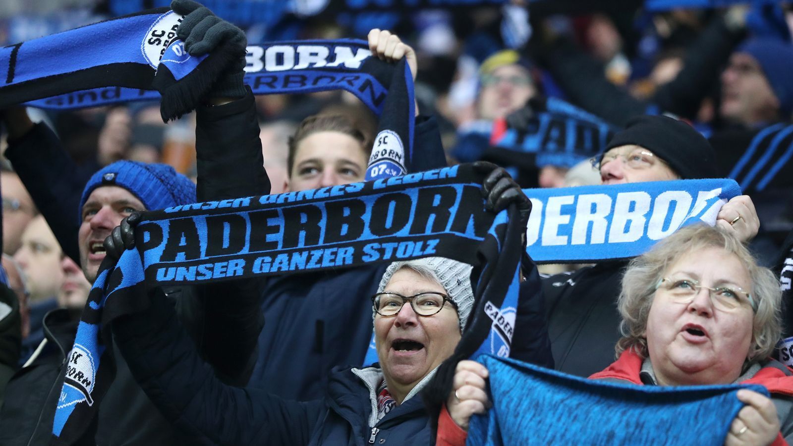 
                <strong>SC Paderborn: 2 Millionen Euro Verlust </strong><br>
                Heimspiele: 4Verlust pro Geisterspiel: 0,5 Million Euro
              