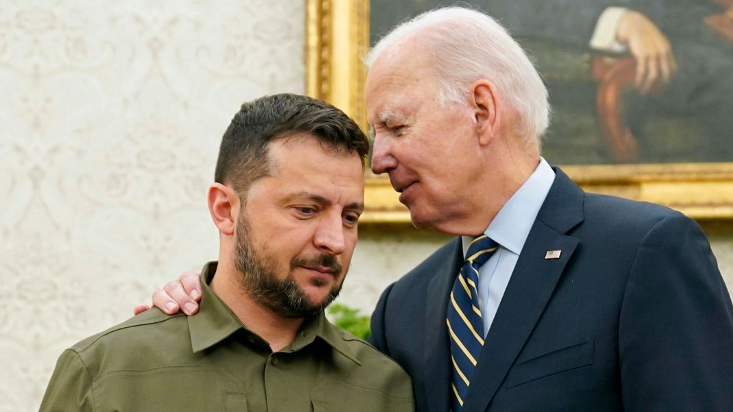 US-Präsident Joe Biden versichert der Ukraine, dass die Hilfe anhalten werde.