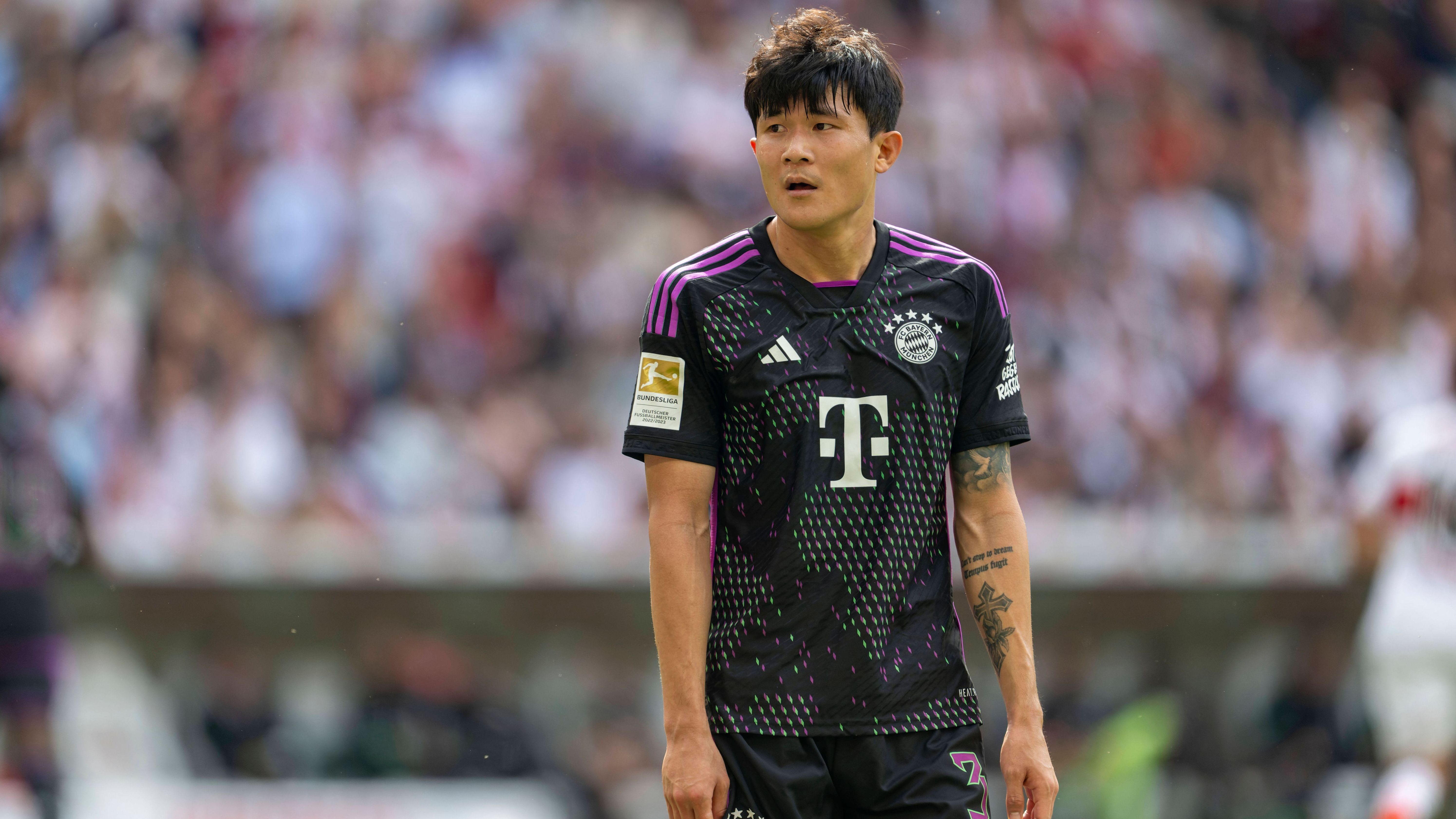 <strong>Minjae Kim (FC Bayern)</strong><br>Der Südkoreaner ersetzt Sane nach 76 Minuten, so dass in der Bayern-Abwehr auf Dreierkette umgestellt wird. Bringt aber keine zusätzliche Sicherheit in die Defensive. Ohne Bewertung.