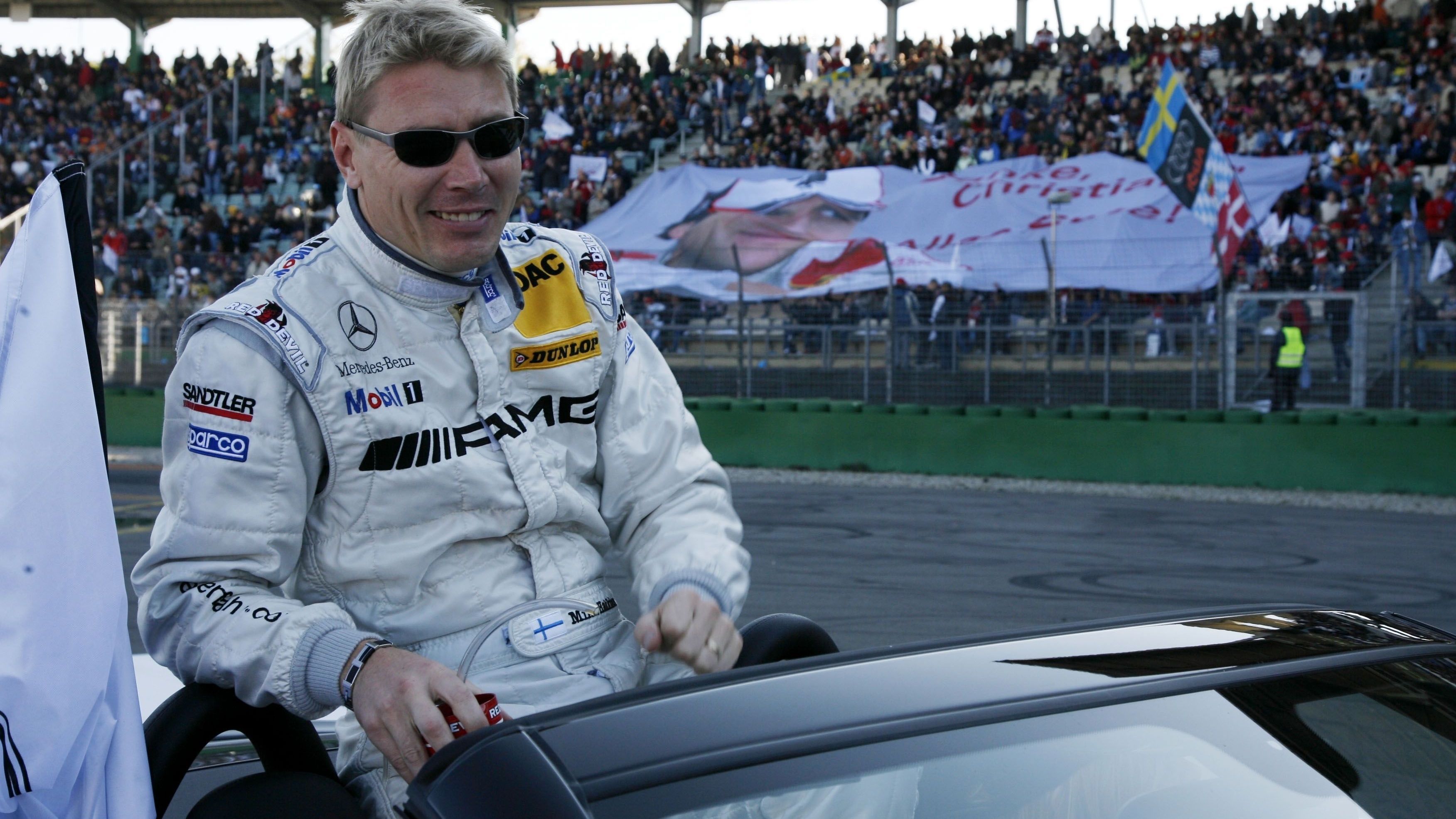 <strong>Mika Häkkinen</strong><br>Zeit in der DTM: 2005 - 2007<br>Teams:&nbsp;HWA - Team AMG Mercedes<br>Anzahl der Rennen: 31<br>Größte Erfolge: Drei Siege