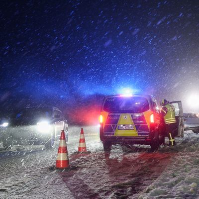 Glättegefahr auf Deutschlands Straßen