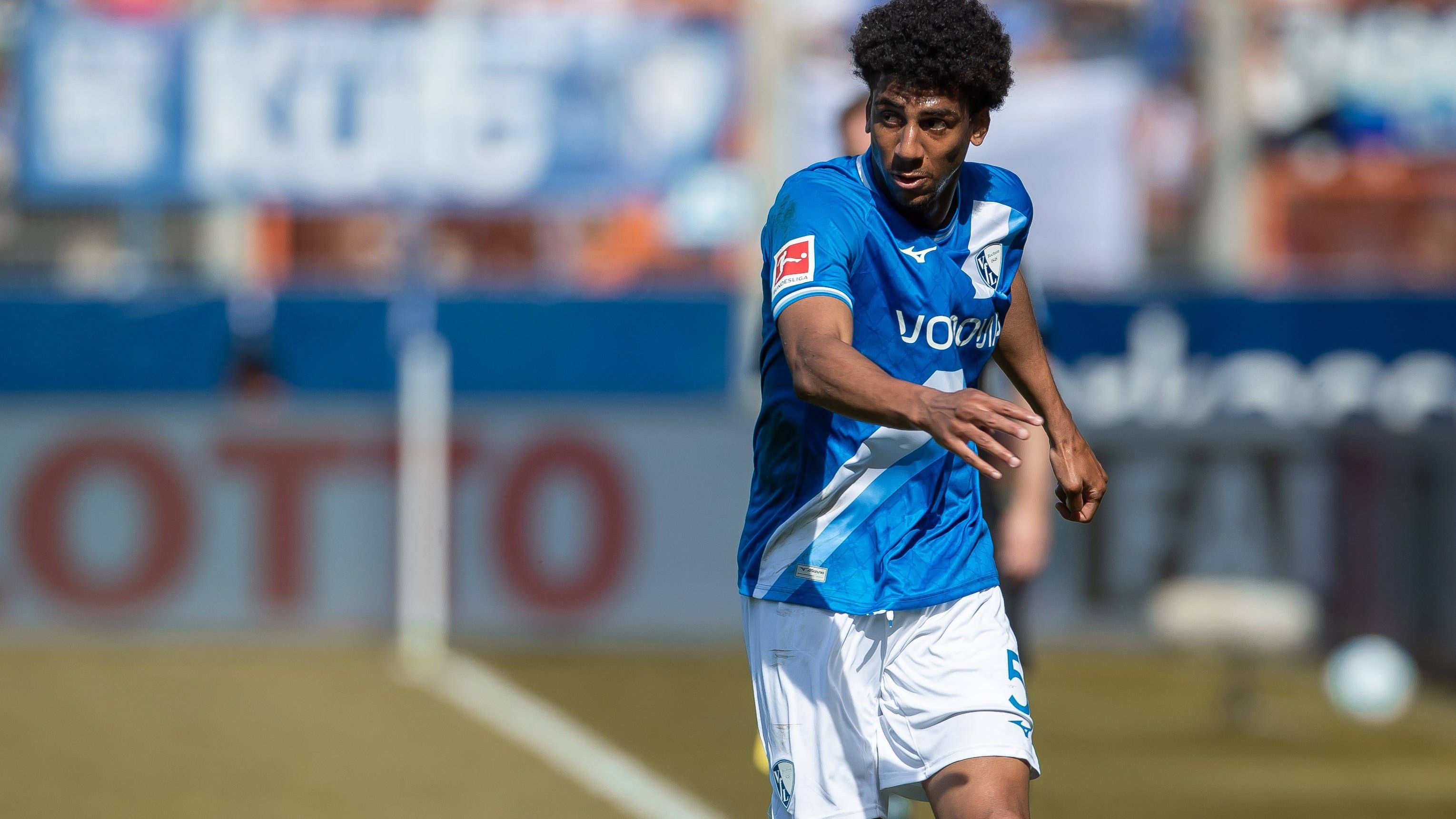 <strong>Bernardo (TSG Hoffenheim)</strong><br>Zwei Jahre verbrachte Bernardo beim VfL Bochum. Den Abstieg in die 2. Liga machte der Brasilianer aber nicht mit, nach Ablauf seines Vertrags geht es für ihn bei der TSG Hoffenheim weiter. Da der Außenverteidiger von 2016 bis 2018 bereits für RB Leipzig spielte, ist es seine dritte Station in der Bundesliga.