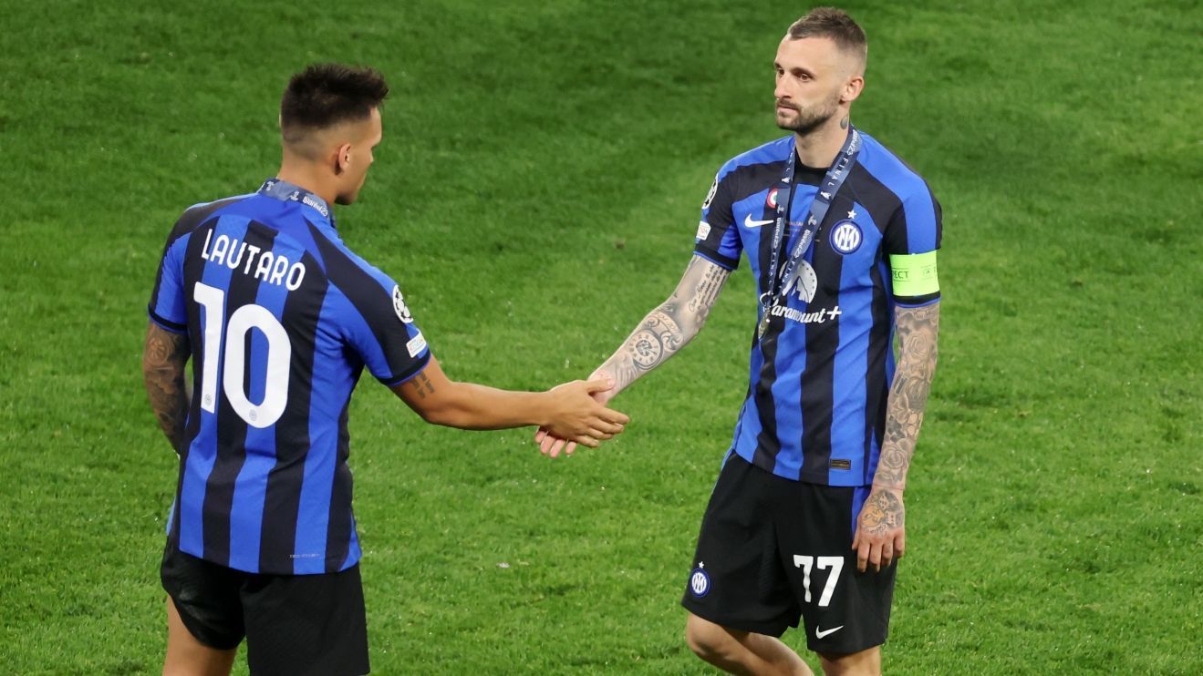 
                <strong>Gazzetta dello Sport (Italien)</strong><br>
                "Wie schade! Auf Augenhöhe mit City, aber die Champions League gewinnt Guardiola"
              