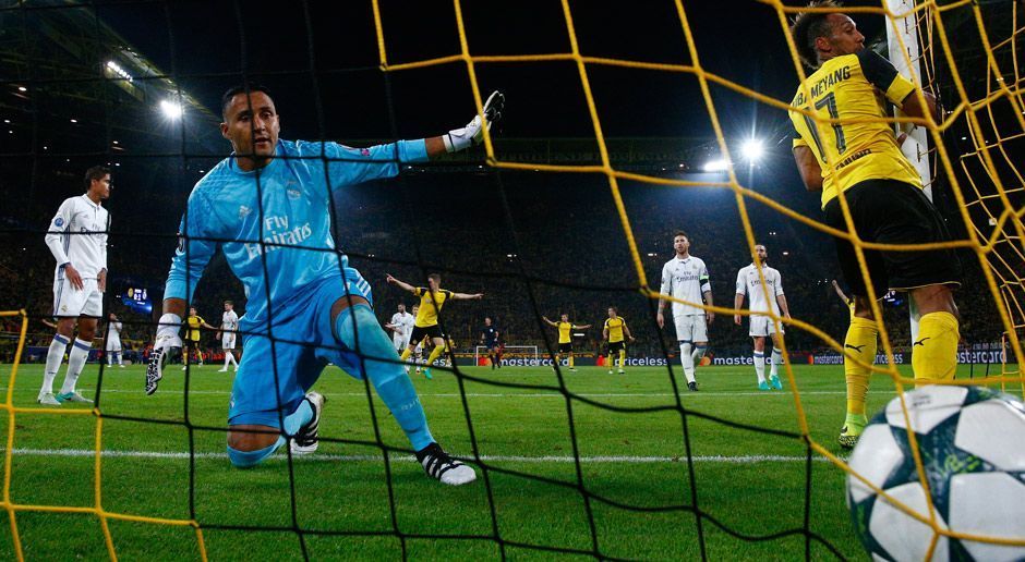 
                <strong>Keylor Navas (Real Madrid)</strong><br>
                Keylor Navas: Es schien, als hätte sich Costa Ricas Nationaltorwart die Aufgabe gestellt, jeden Ball zu fausten oder abzuwehren – aber bloß nicht zu fangen. Diese Challenge ging in der 42. Minute dann das erste Mal richtig schief, als er einen Freistoß von Guerreiro nach vorne prallen ließ. Aubameyang staubte ab, es resultierte das verdiente 1:1. Navas entschuldigte sich prompt bei seiner Mannschaft. Insgesamt sehr unsicher, auch wenn er in der zweiten Halbzeit öfter mal parieren konnte. Beim 2:2 chancenlos. ran-Note: 4-
              