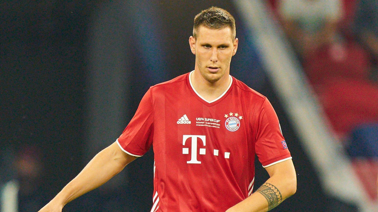 
                <strong>Niklas Süle</strong><br>
                Kommt in der 89. Minute für Davies. Ohne Note.
              