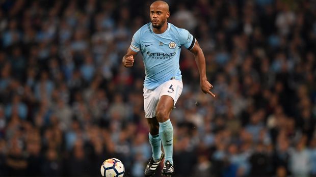 
                <strong>Vincent Kompany (Manchester City)</strong><br>
                Körpergröße: 1,93 MeterPosition: Innenverteidiger
              