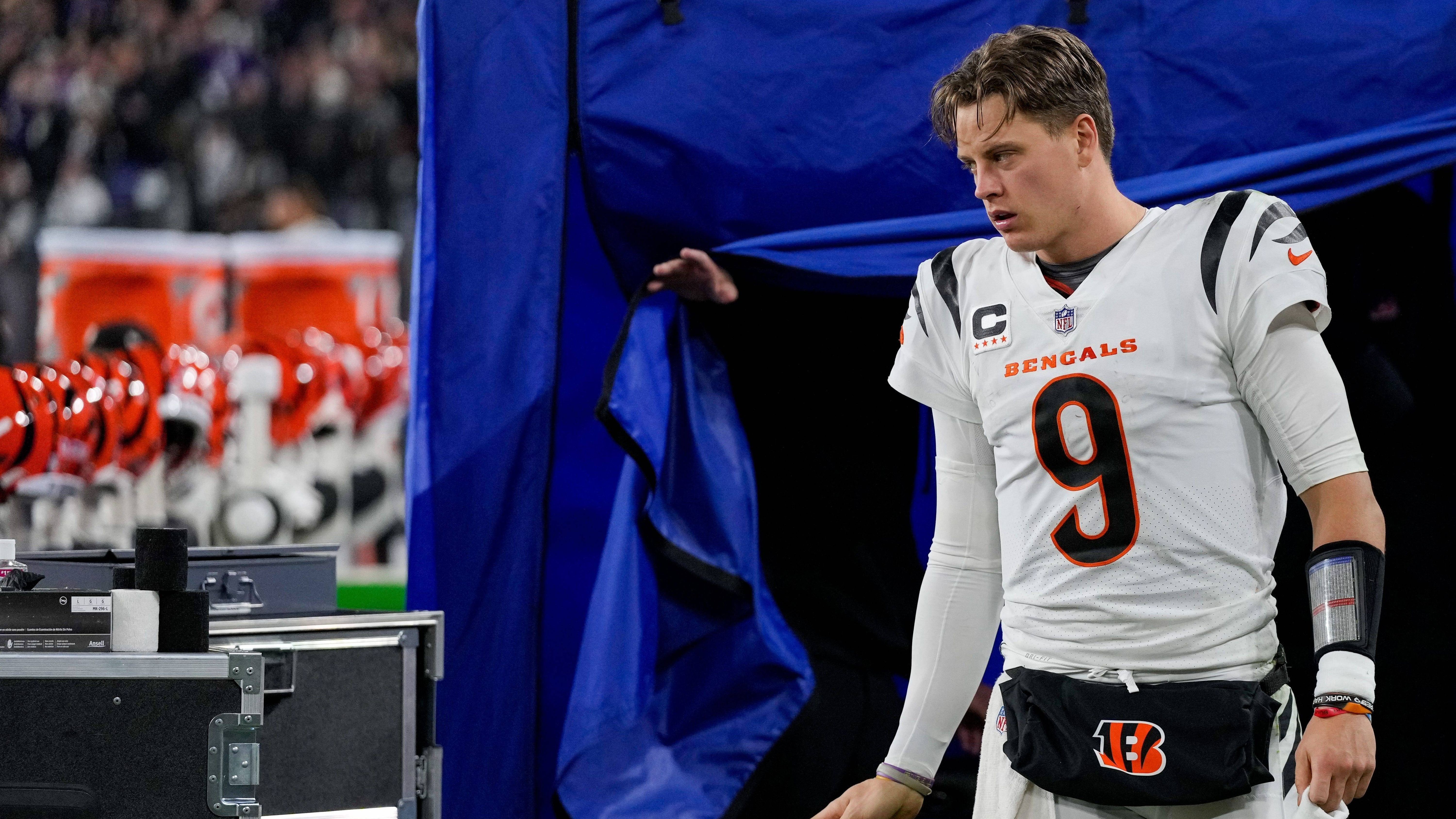 <strong>Week 11: Joe Burrow (Cincinnati Bengals)</strong><br>Die Bengals wollten 2023 endlich nach dem Super-Bowl-Sieg greifen, können ihre Hoffnungen auf eine erfolgreiche Saison nun aber wohl begraben. Burrow zog sich im Thursday Night Game gegen die Ravens eine Handgelenksverletzung zu, die laut der NFL am Montag nach dem 12. Spieltag operiert werden soll.