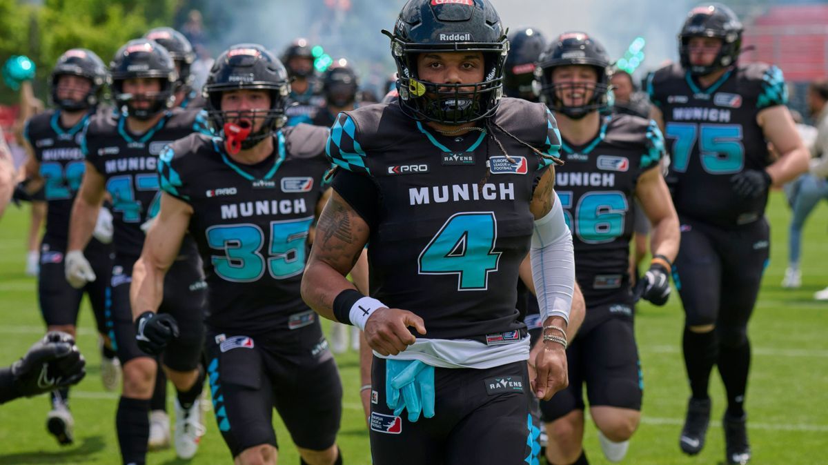 European League of Football (ELF), Munich Ravens vs Raiders Tirol München Unterhaching Sportpark Bayern Deutschland *** European League of Football ELF , Munich Ravens vs Raiders Tirol Munich Unter...