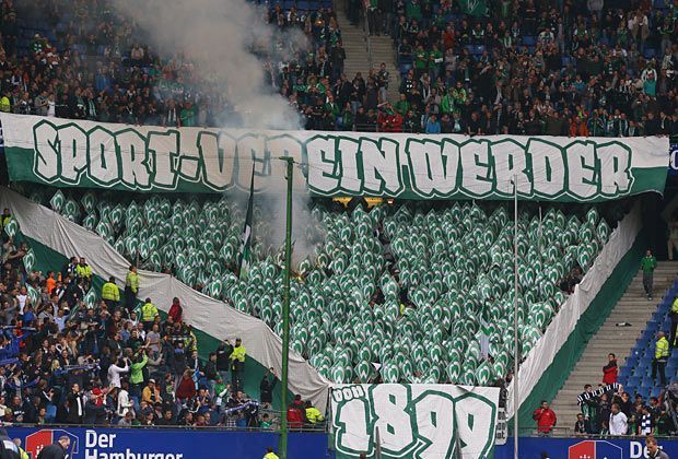 
                <strong>Hamburger SV - Werder Bremen 0:2</strong><br>
                Nordderby bleibt Nordderby: Beide Teams stecken in einer sportlichen Krise, die Fans aber lassen sich nicht lumpen - schöne Choreo im Werder-Block
              
