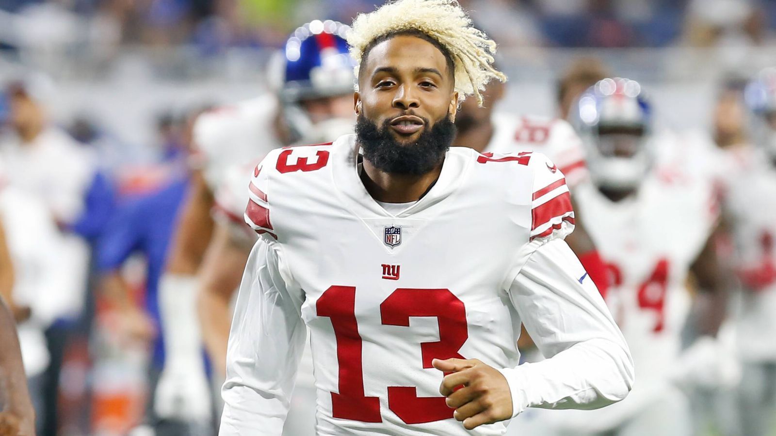 
                <strong>Odell Beckham Jr.: Die Details zu seinem Mega-Vertrag</strong><br>
                Taucht er von 2019 bis 2023 bei den Workouts auf, gibt es 250.000 pro Jahr, insgesamt also bis zu 1,25 Millionen. Taucht er von 2021 bis 2023 jeweils am ersten Tag des Training Camp auf, bekommt er eine Million Dollar.
              