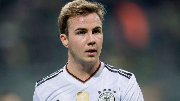 
                <strong>Mario Götze</strong><br>
                Verein: Borussia DortmundPosition: Mittelfeld/AngriffLänderspiele: Prognose: Kann sich Hoffnungen machen
              