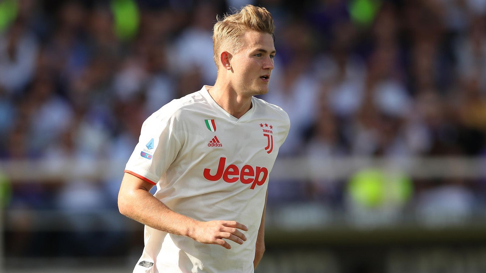 
                <strong>Matthijs De Ligt, Niederlande </strong><br>
                Alter: 20 Jahre (*12.08.1999)Gesamtstärke: 85Verein: Piamonte Calcio (Juventus Turin)Position: Innenverteidigung 
              