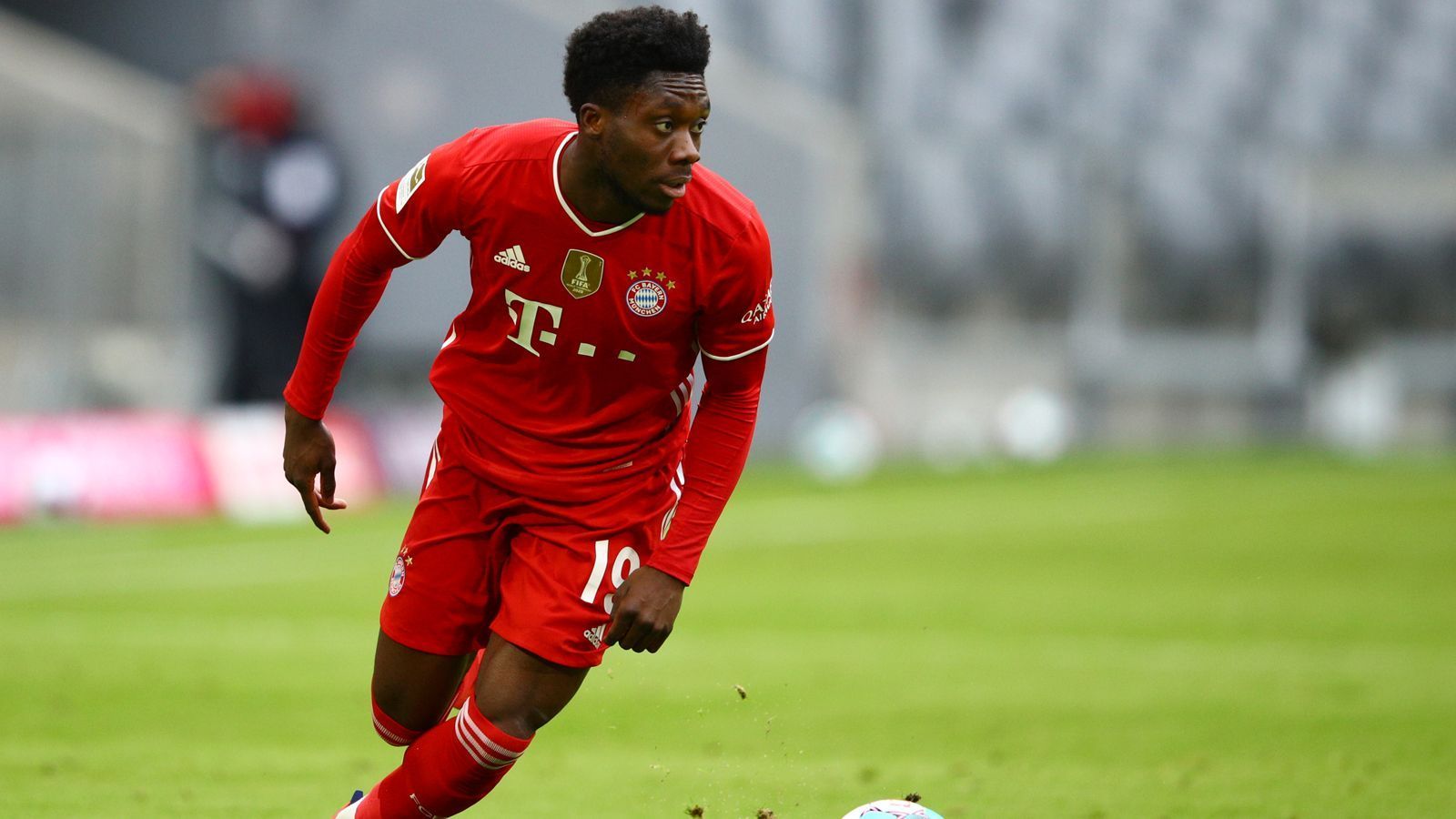 
                <strong>Alphonso Davies</strong><br>
                Der Linksverteidiger zündet seinen Turbo in der Offensive zunächst  nur selten, steht hinten aber sicher und ist dann noch an der Entstehung des dritten und vierten Treffers beteiligt. Und der letzte Eindruck zählt bekanntlich. ran-Note: 2
              