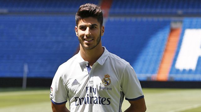 
                <strong>Marco Asensio</strong><br>
                No Ronaldo? No problema! Während CR7 nach seiner Verletzung bei der EM den Königlichen noch nicht wieder zur Verfügung steht, nutzt ein Nachwuchs-Talent die Gunst der Stunde, um sich für die Offensive zu empfehlen: Marco Asensio. Der 20-Jährige gilt als neues Real-Juwel und beweist sein Können direkt mit zwei Treffern in den ersten beiden Saisonpflichtspielen. ran.de stellt den neuen Youngster der Madrilenen vor.
              