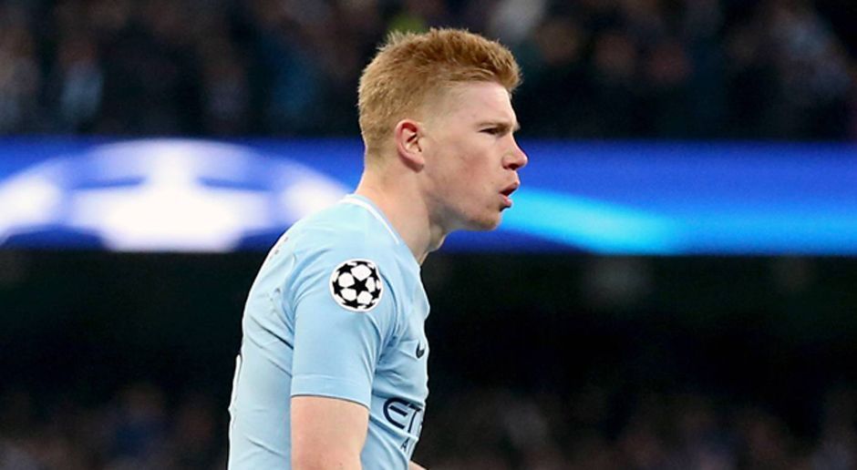 
                <strong>Kevin De Bruyne (Manchester City)</strong><br>
                Ist in Halbzeit eins wirklich überall zu finden, schaltet und waltet, wie er will. Wechselte die Seite, dribbelt, dazu mit ganz feinen Pässen zu den Mitspielern und immer brandgefährlich. In der zweiten Halbzeit ist es ausgerechnet er, der den Ball vor dem 1:1 im Vorwärtsgang verliert. Trotzdem der beste Mann auf dem Platz. ran-Note: 2
              