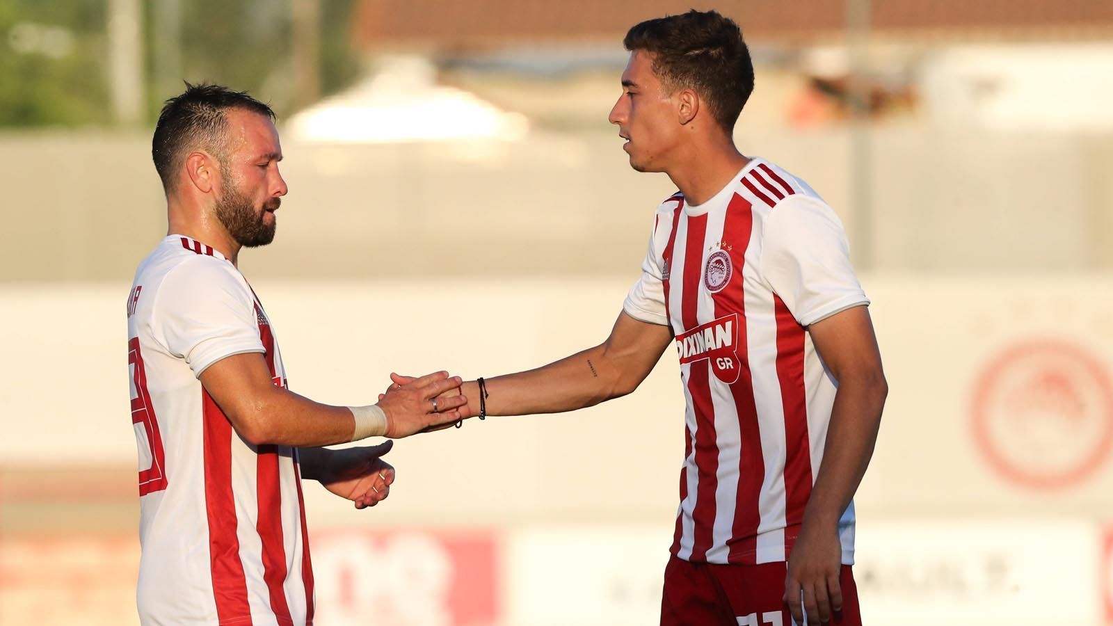 
                <strong>Platz 13: Olympiakos Piräus</strong><br>
                Die Griechen besitzen gegen Wolverhampton nach einem 1:1 im Hinspiel noch alle Chancen aufs Weiterkommen, doch individuell sind sie dem Premier-League-Team deutlich unterlegen, sodass ein Weiterkommen eine Überraschung wäre.
              