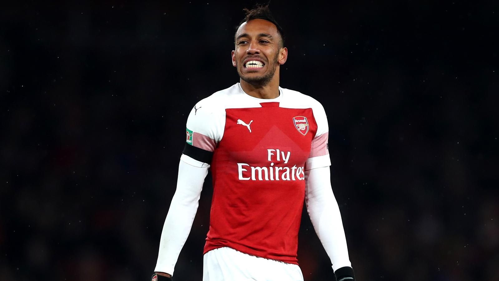 
                <strong>Platz 6: Pierre-Emerick Aubameyang - 63,75 Millionen Euro</strong><br>
                Mittelstürmervon: Borussia Dortmundzu: FC ArsenalJanuar 2018
              