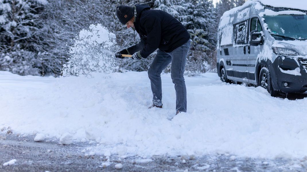 Noch liegt in weiten Teilen Deutschlands&nbsp; Schnee - unter anderem in Baden-Württemberg. Am Wochenende könnte sich das drastisch ändern.